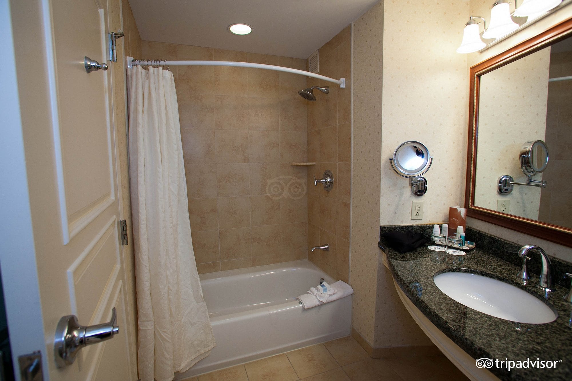 Omni Atlanta Hotel at Centennial Park Omni Atlanta Hotel at Centennial Park