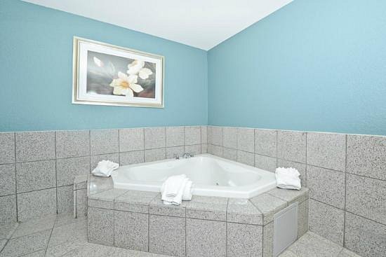 Causeway Bay Lansing Hotel Causeway Bay Lansing Hotel