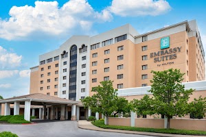 Embassy Suites by Hilton Kansas City International Airport place picture