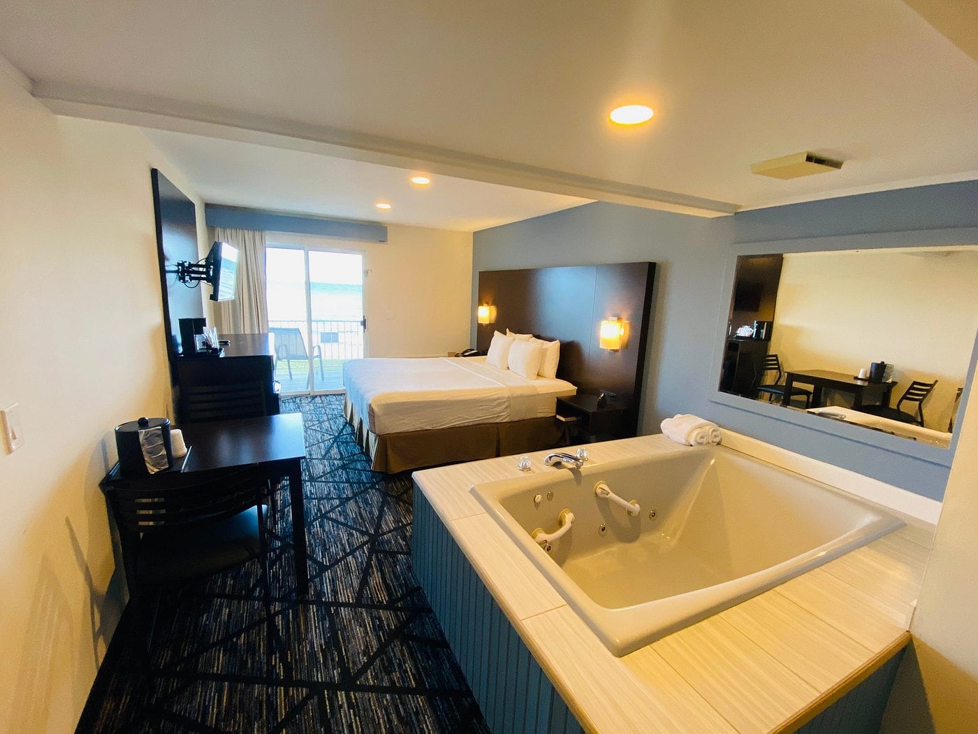 Clearwater Lakeshore Motel Clearwater Lakeshore Motel