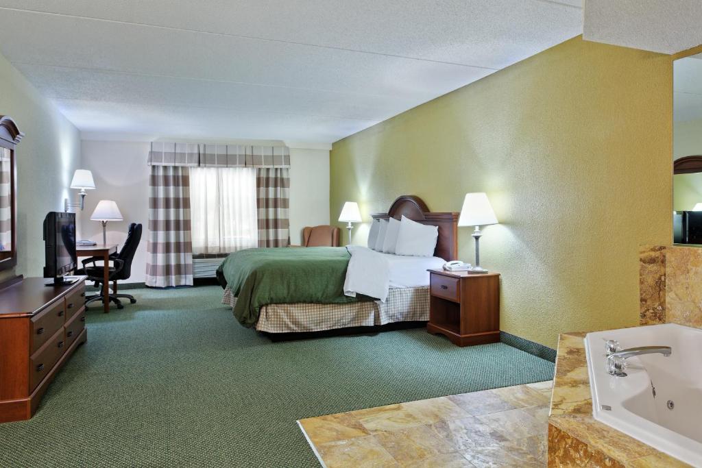 Country Inn & Suites by Radisson, Charlotte University Place, NC Country Inn & Suites by Radisson, Charlotte University Place, NC