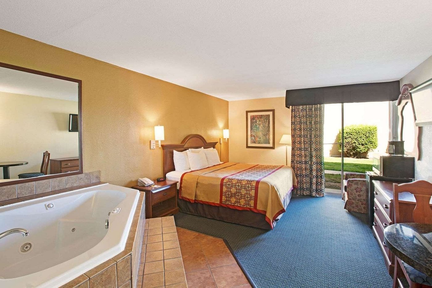 Days Inn By Wyndham Charlotte-Woodlawn Near Carowinds Days Inn By Wyndham Charlotte-Woodlawn Near Carowinds