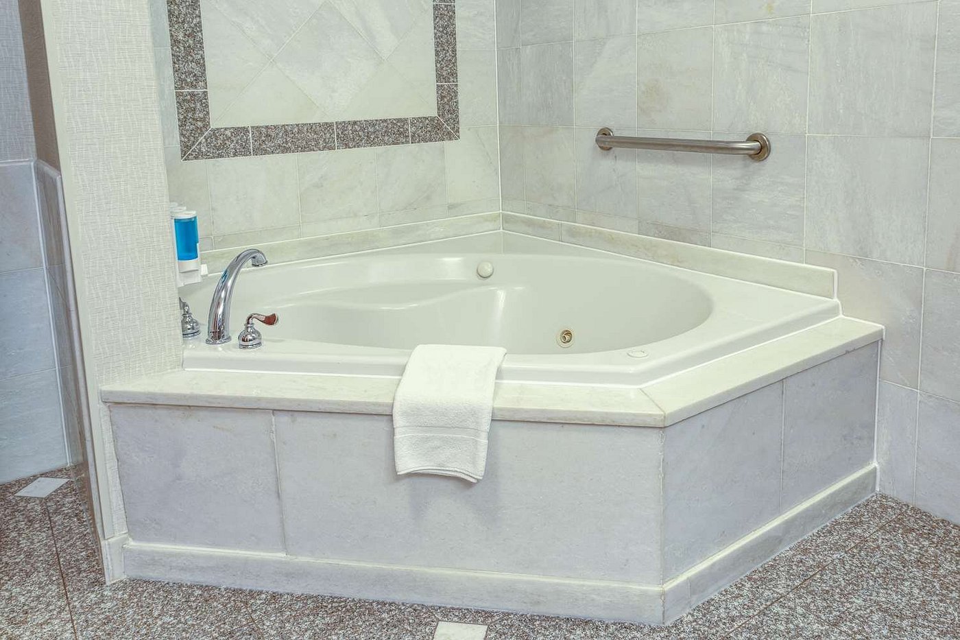 Drury Inn & Suites Indianapolis Northeast Drury Inn & Suites Indianapolis Northeast