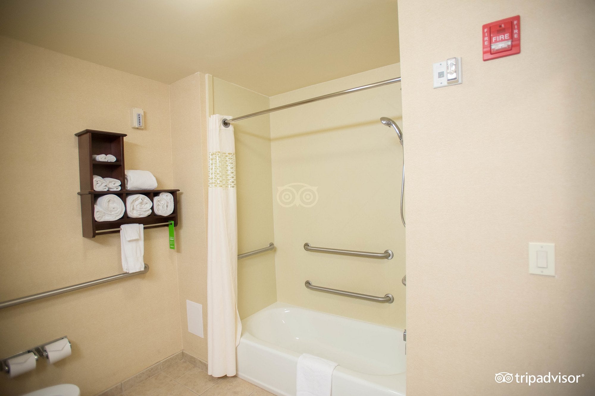 Hampton Inn & Suites Colorado Springs-Air Force Academy-I-25 North Hampton Inn & Suites Colorado Springs-Air Force Academy-I-25 North