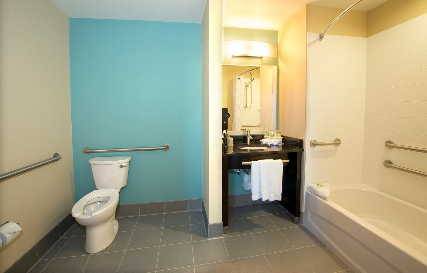 Holiday Inn Express & Suites Colorado Springs Central By IHG Holiday Inn Express & Suites Colorado Springs Central By IHG