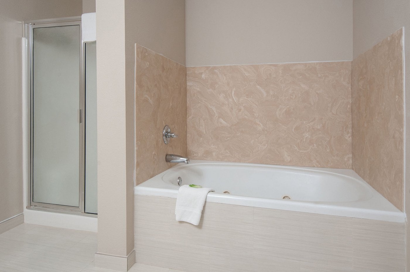 Holiday Inn Express & Suites San Antonio Rivercenter Area By IHG Holiday Inn Express & Suites San Antonio Rivercenter Area By IHG