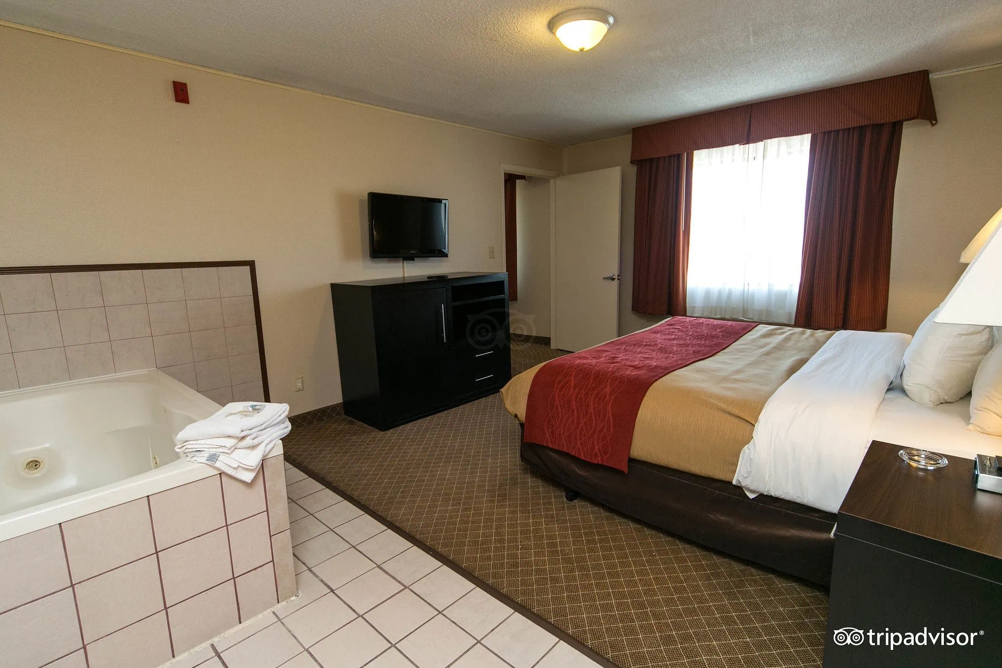 Norwood Inn & Suites Columbus Norwood Inn & Suites Columbus