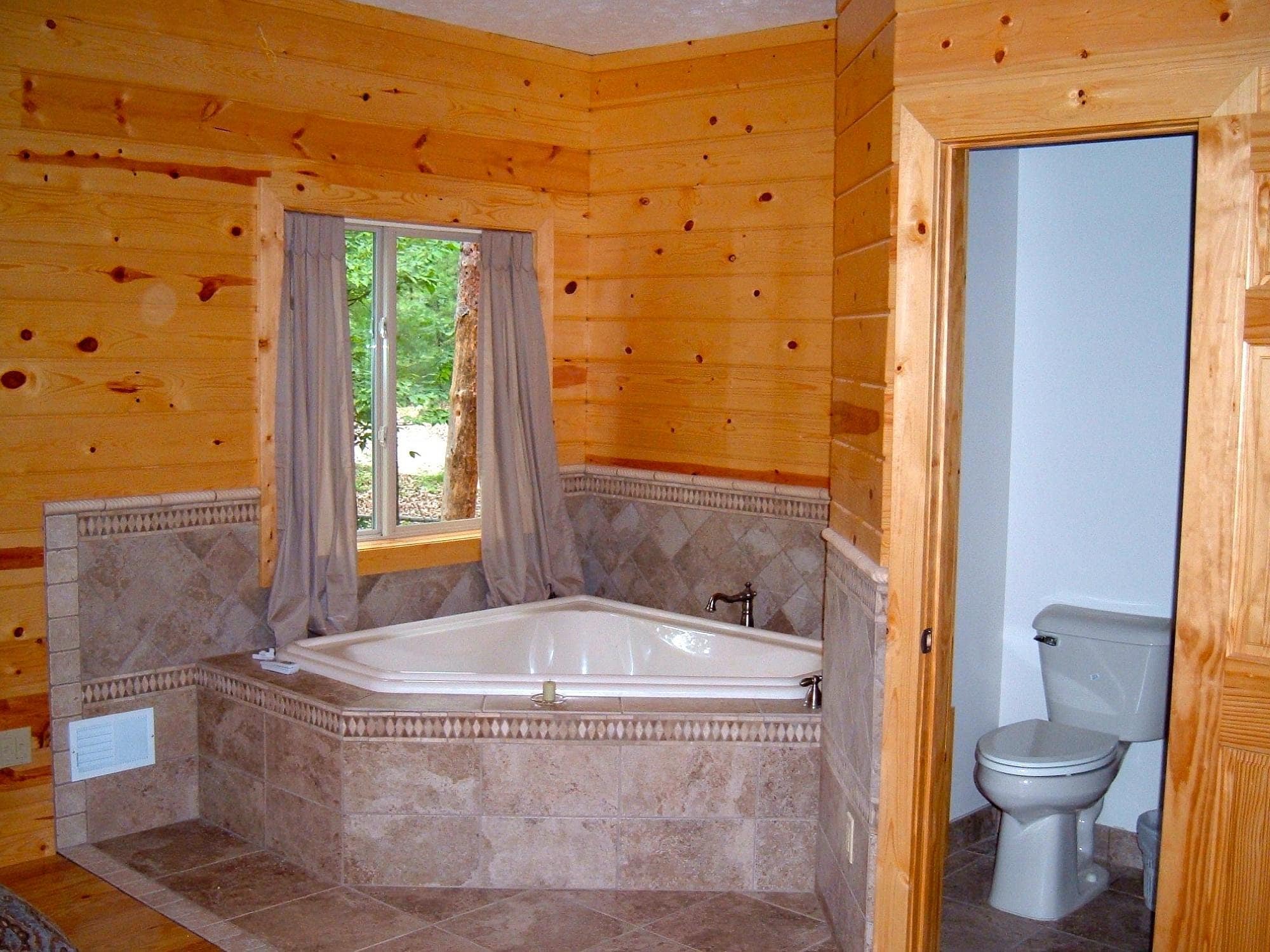 Windjammer On The Lake Windjammer On The Lake